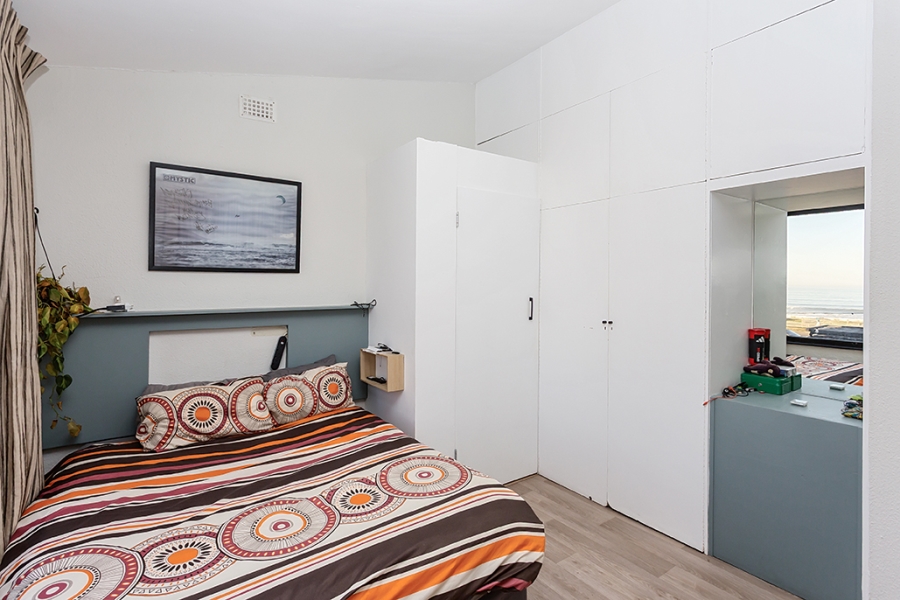 4 Bedroom Property for Sale in Beachfront Western Cape